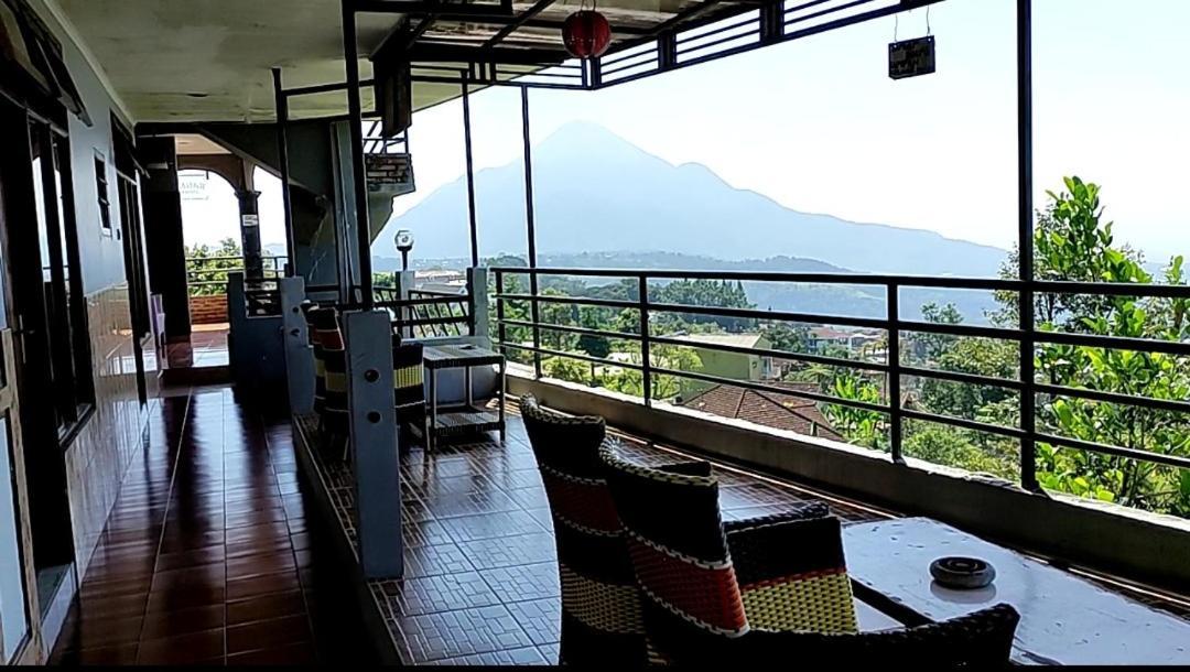 Villa Raung Indah Tretes Prigen Экстерьер фото